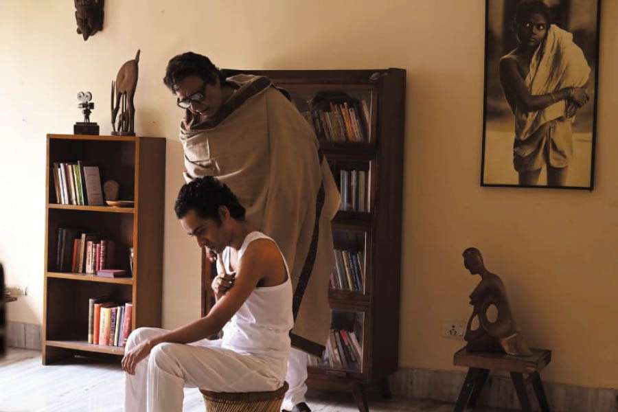 Chalchitra Ekhon (2023)
