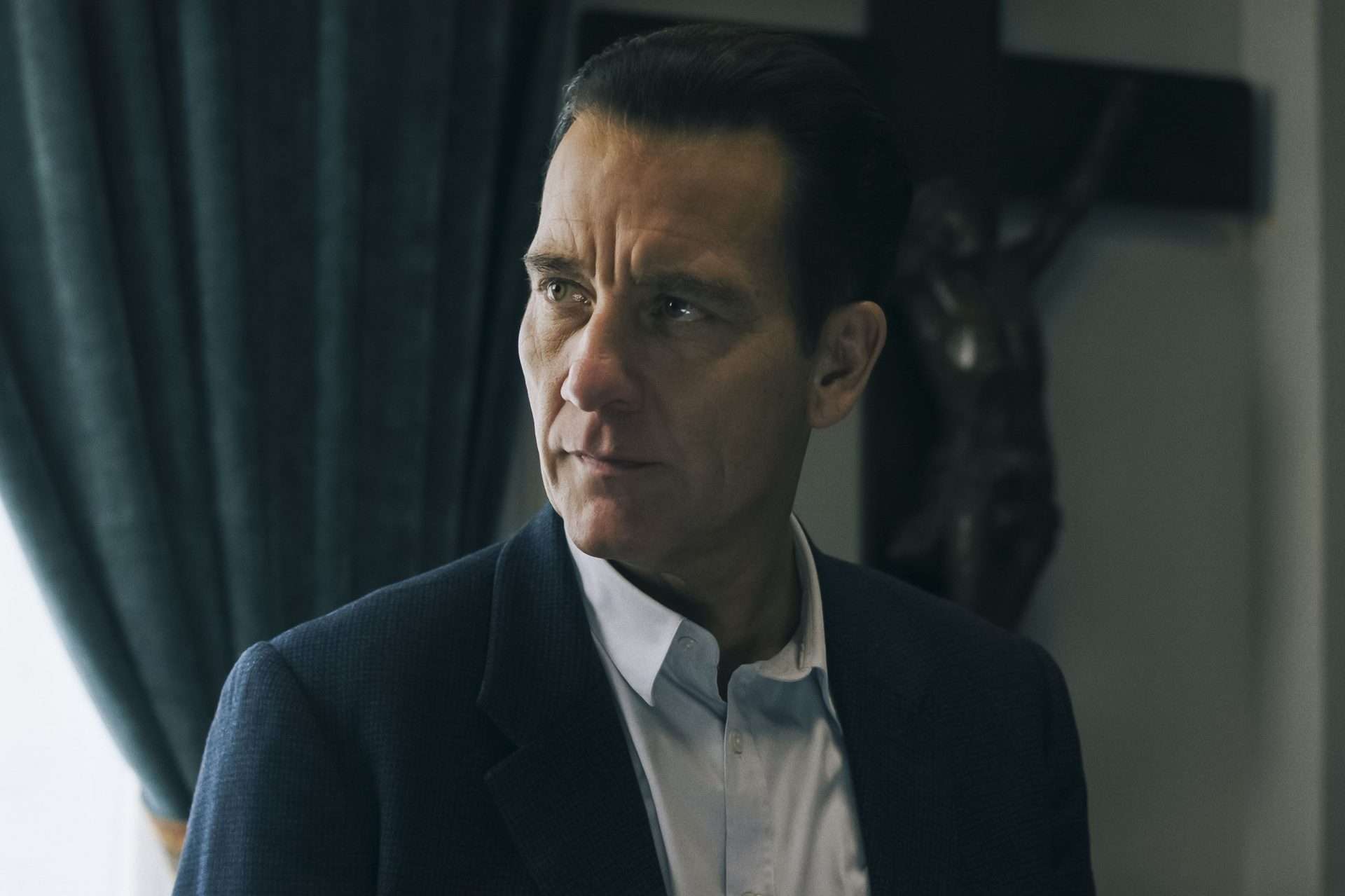 Monsieur Spade Episode 1 Recap & Ending Explained
