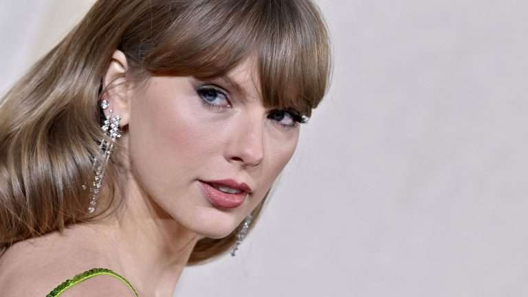 Swifties United Against AI-Generated Deepfake Image Targeting Taylor Swift