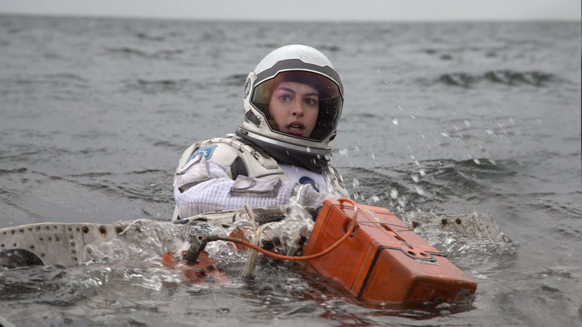 movies like interstellar_anne hathaway