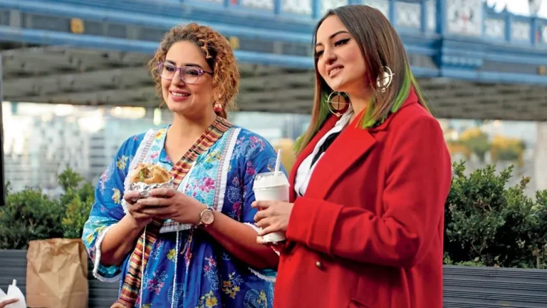 Double XL (2022) Movie Review: A Journey of Self-Discovery and a Story of Acceptance