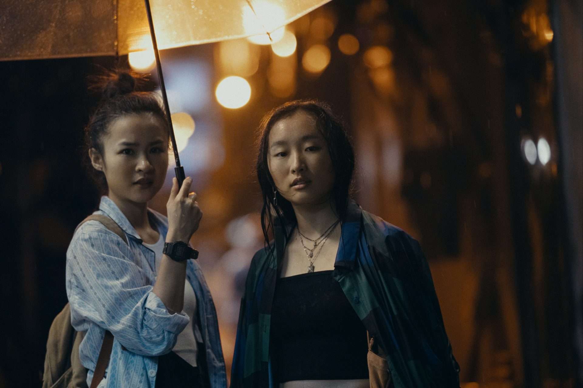Charly (Bonde Sham), and Mercy (Ji-young Yoo) in Expats Episode 5. 