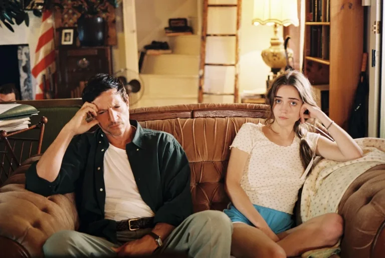 The Sweet East (2023) Movie Ending & Themes Explained: Does Lillian Return Home?