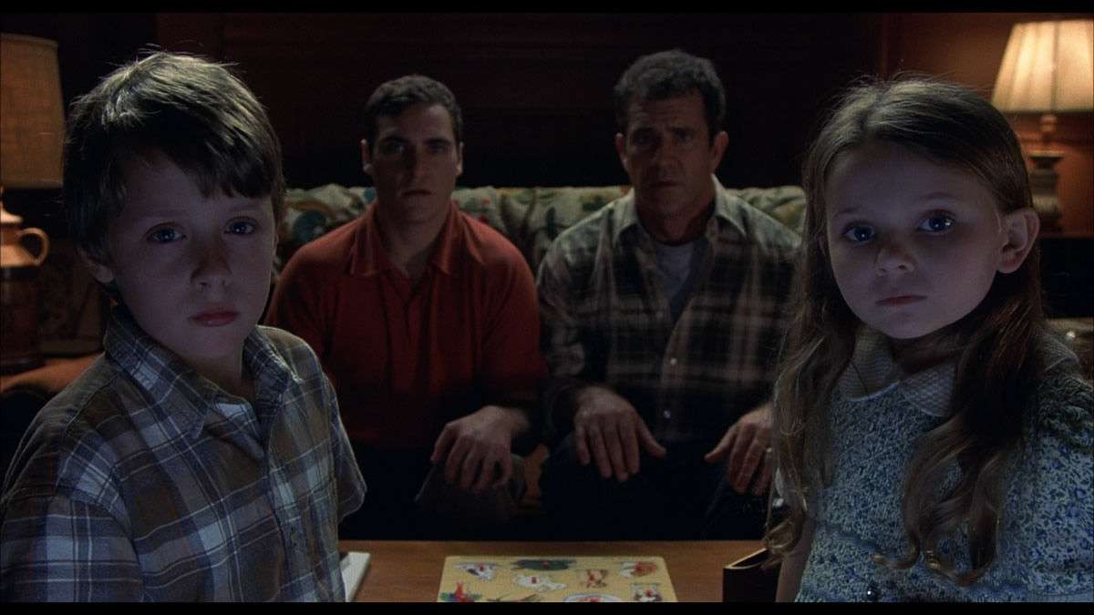 Signs (2002) Movie Ending Explained & Themes Analysed