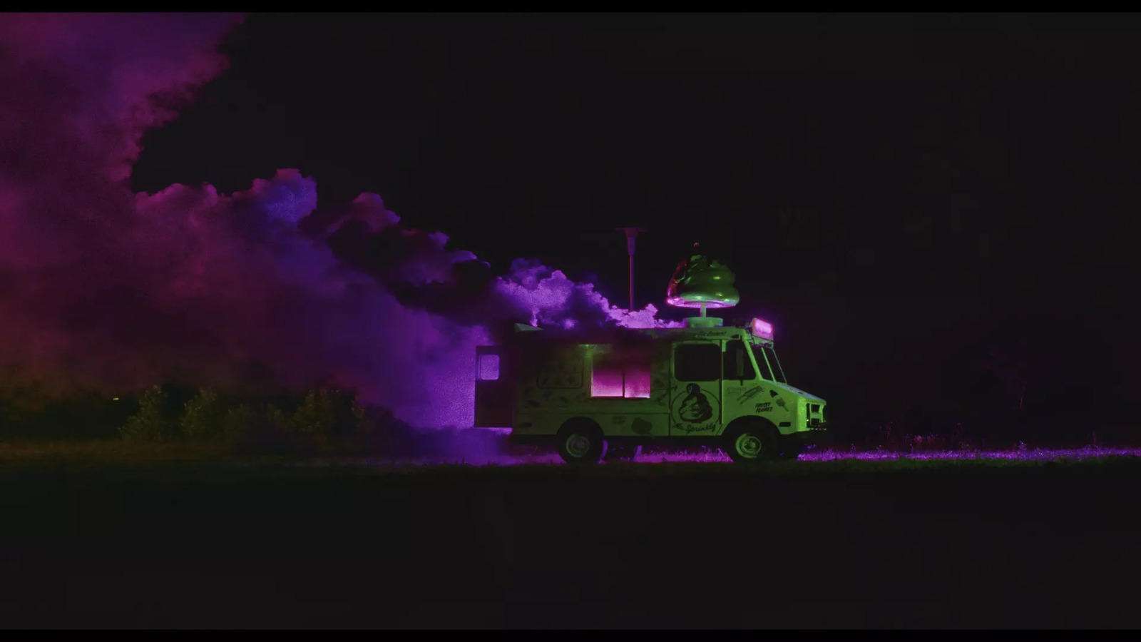 I Saw the TV Glow (2024) Movie Ending Explained