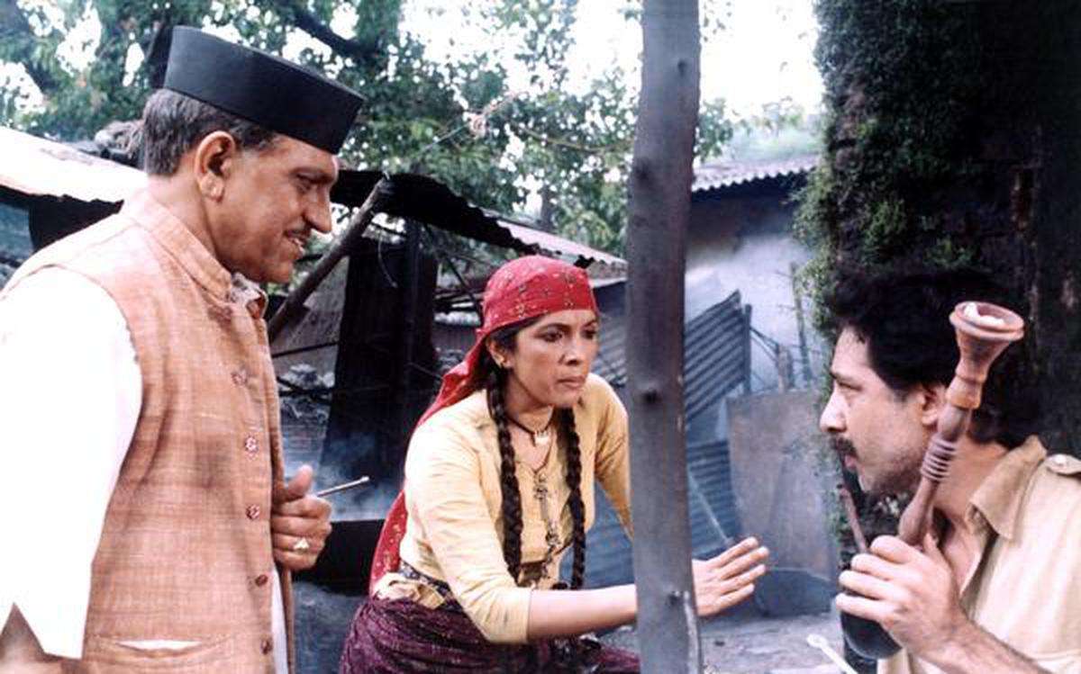 Suraj Ka Satvan Ghoda (1992) Movie Review