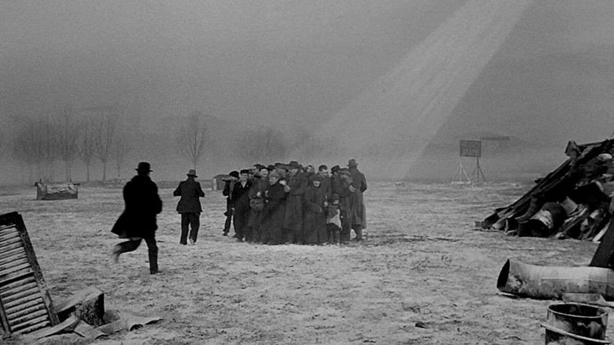 Miracle in Milan (1951) The Camera as Witness: 20 Best Films from Italian Neorealism