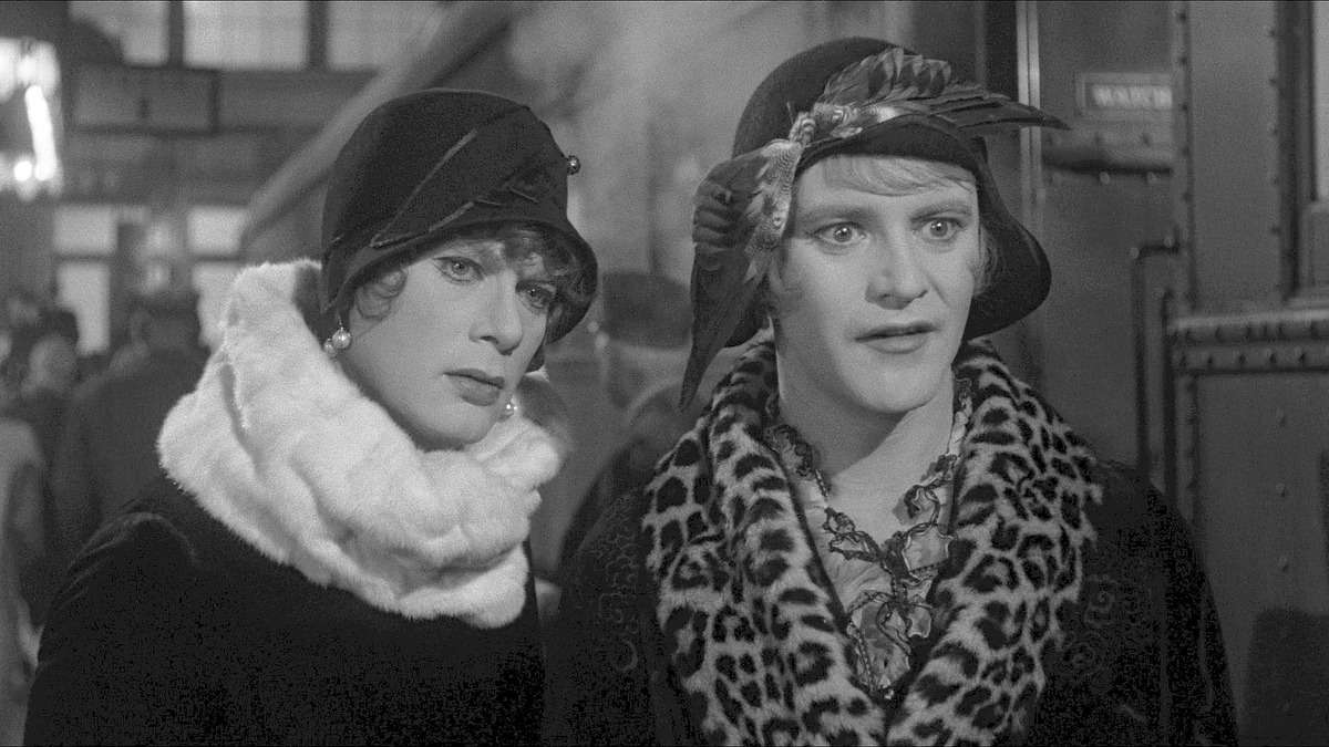 Some Like It Hot (1959) Top 10 Movies of Billy Wilder