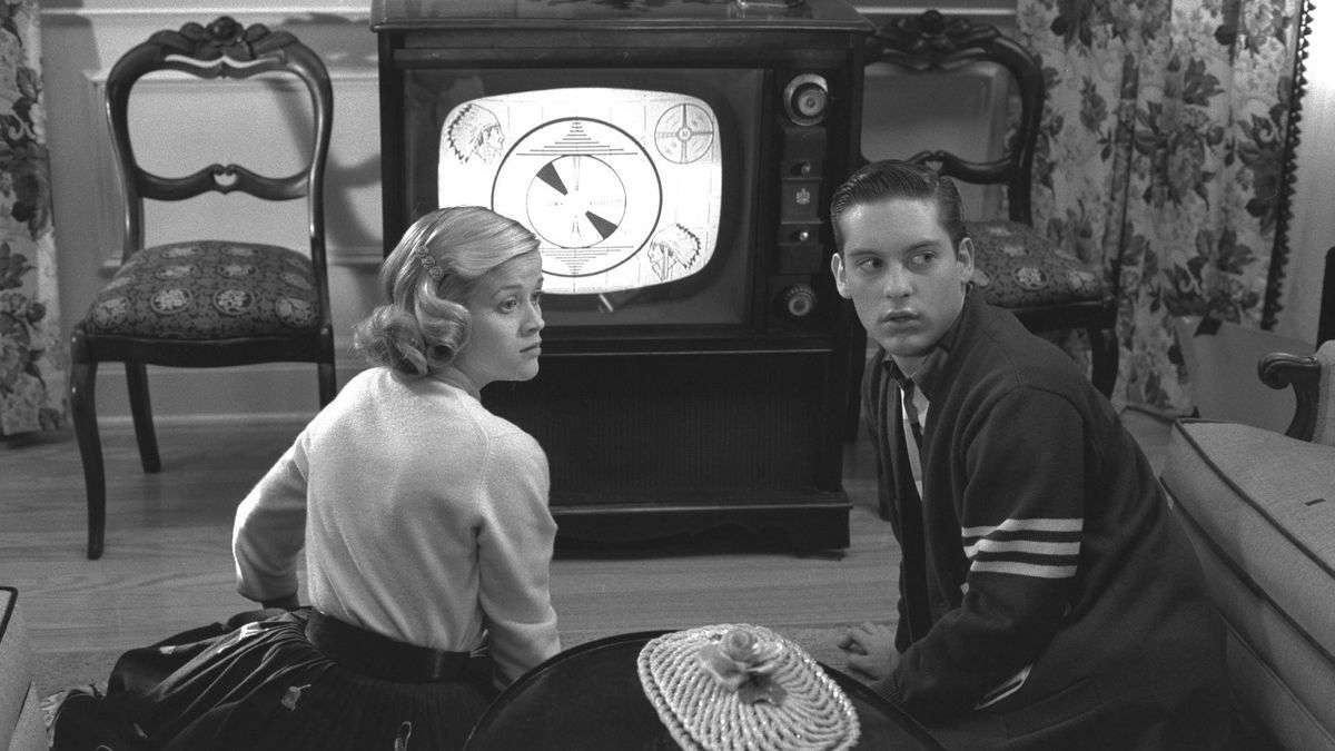 Pleasantville (1998). 10 Essential 90s Time Travel Movies, Ranked
