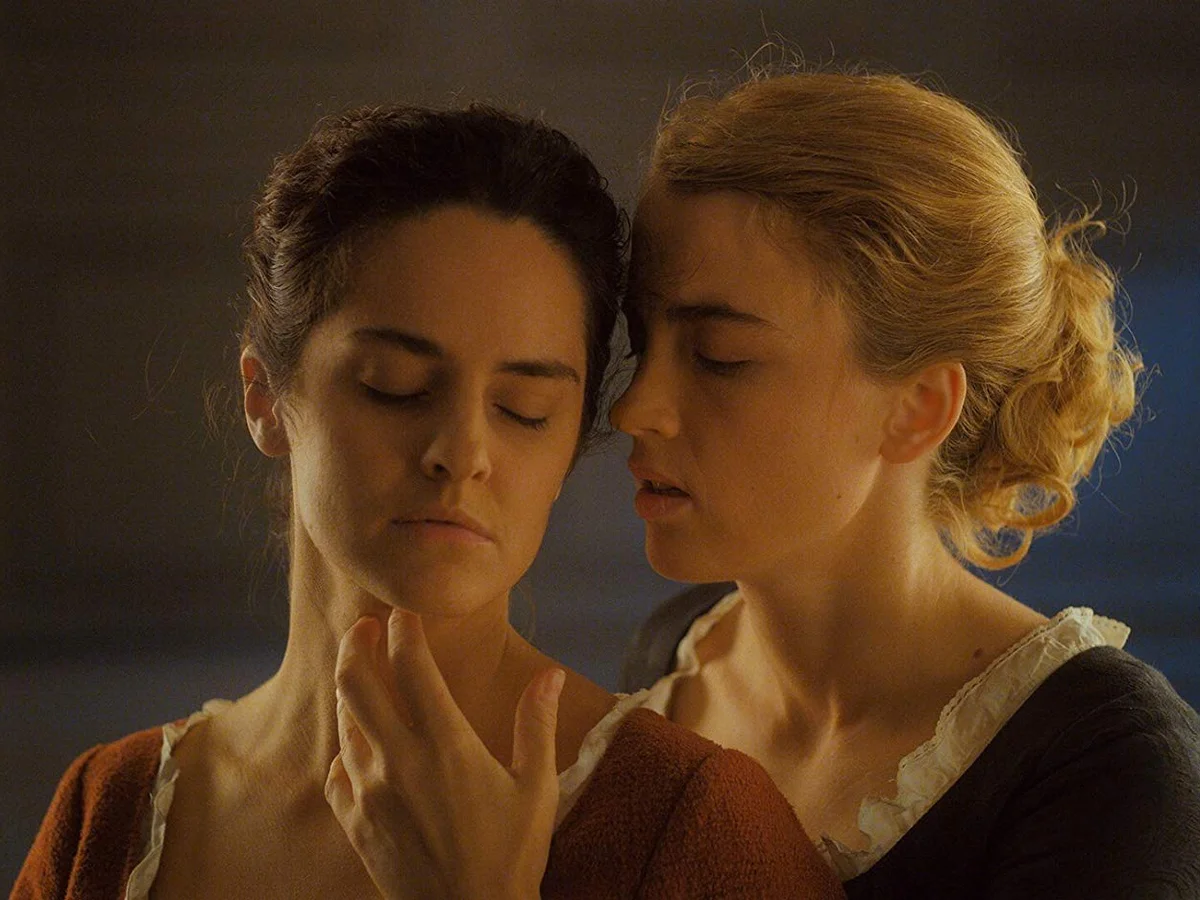 Portrait of a Lady on Fire (2019) 10 Movies with Lesbian Characters Directed by Women 