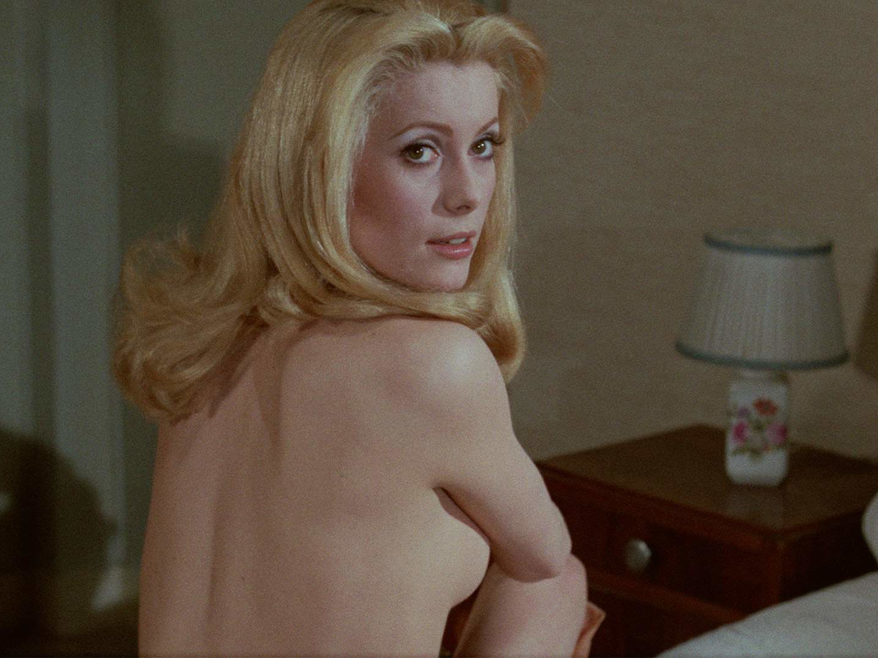 Belle De Jour (1967) BDSM Movie