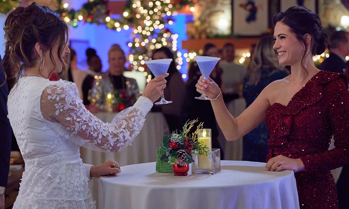 Holiday Crashers