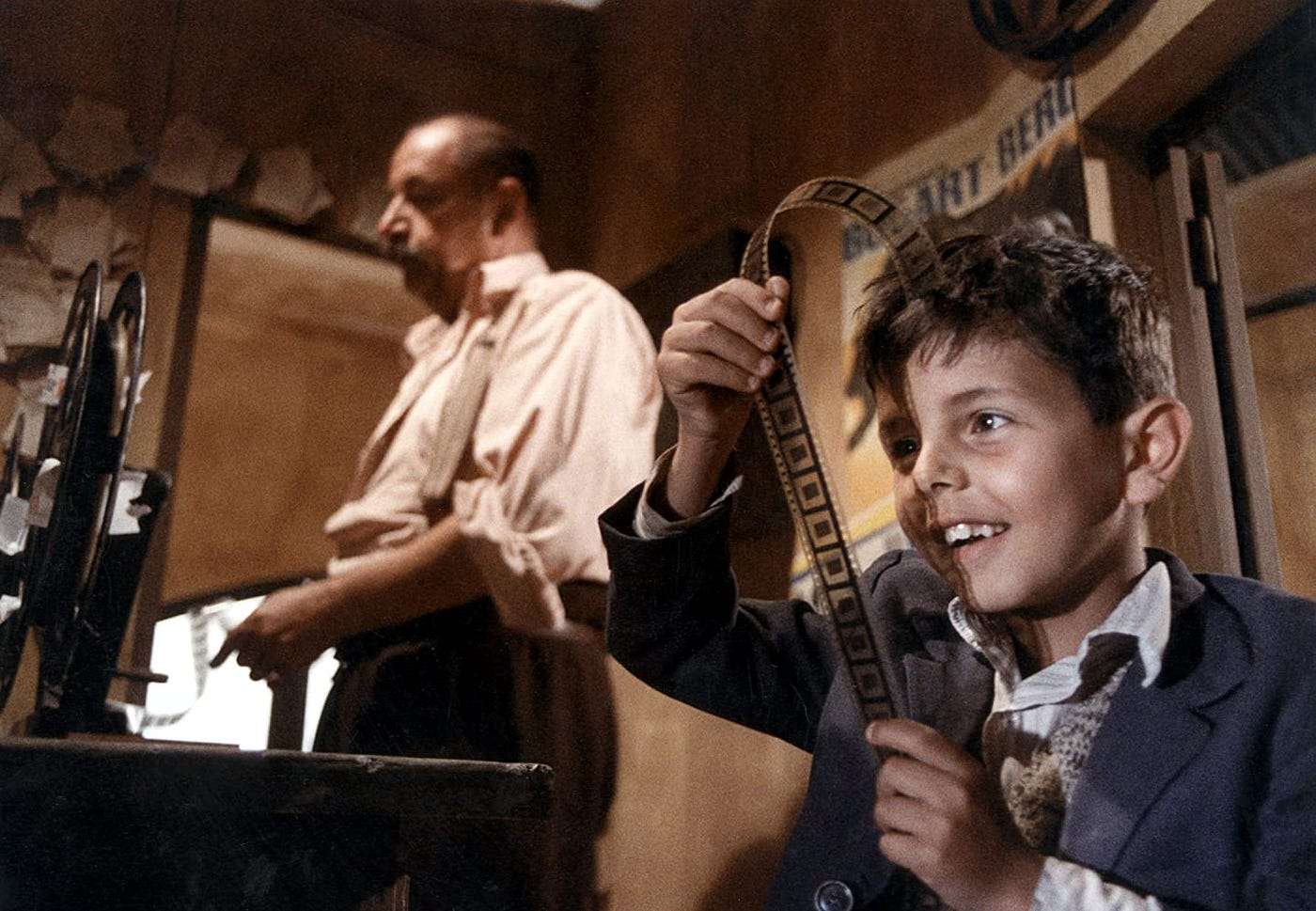 ‘Cinema Paradiso’ and the Tightrope of Nostalgia