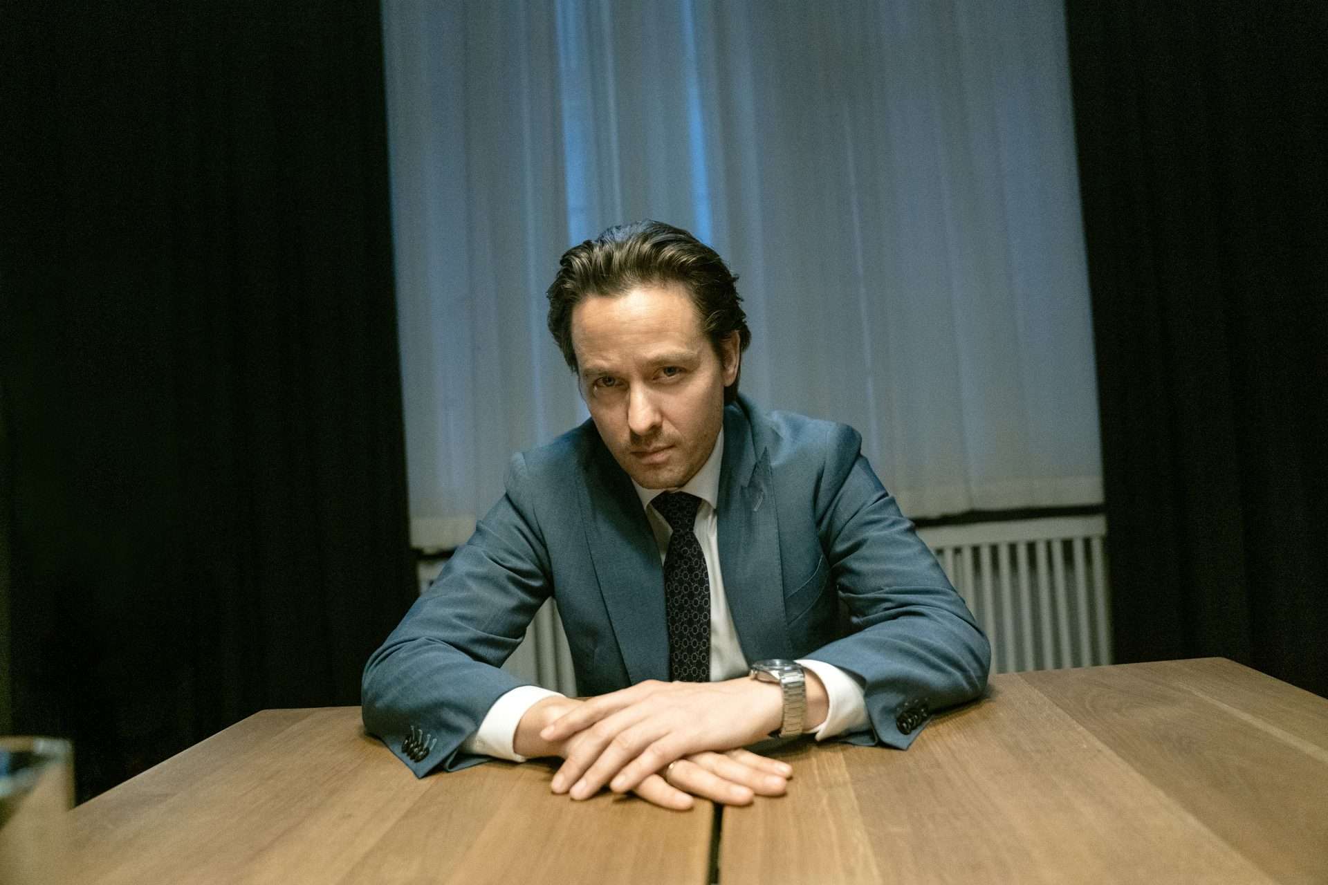 Murder Mindfully (Achtsam Morden, 2024) ‘Netflix’ Miniseries Review, Recap, & Ending Explained