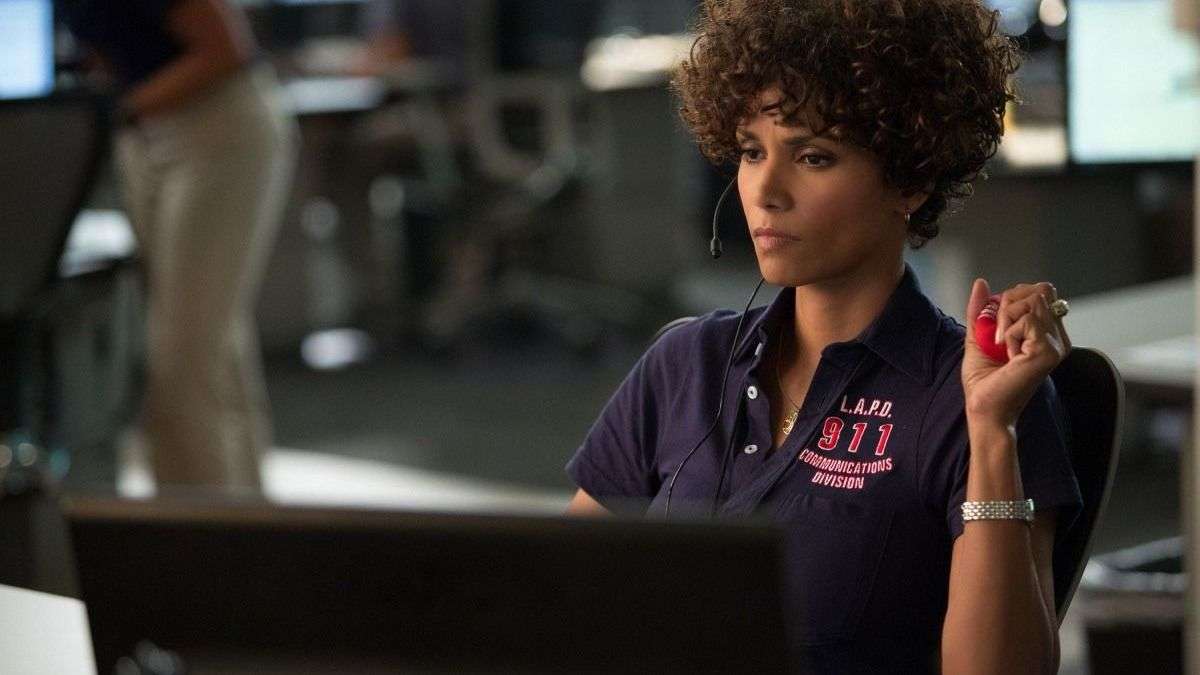 Movies like Carry-On - The Call
