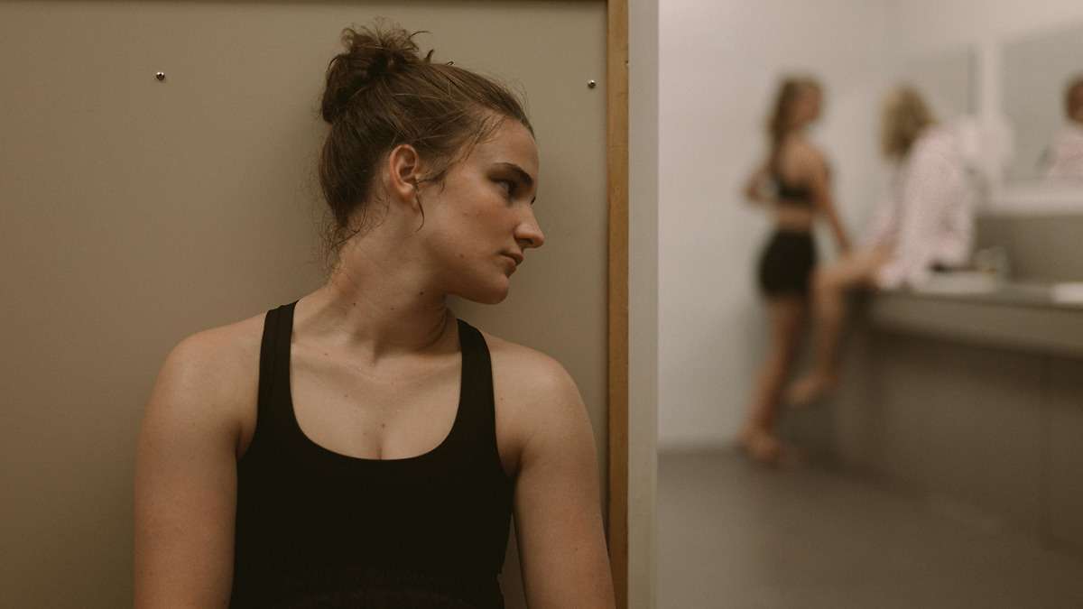 Interview with ‘Julie Keeps Quiet’ director Leonardo van Dijl: “I want the film to help people sit with and break their silence under their rules”