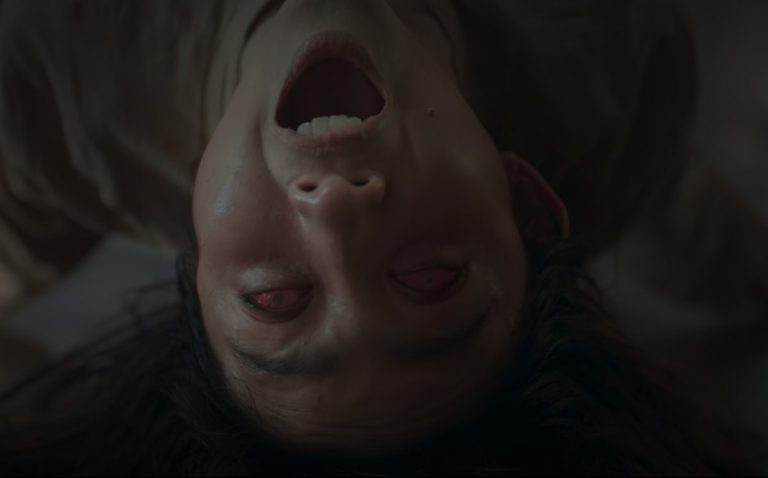 Wanita Ahli Neraka (2025) Movie Ending Explained: Does Farah Manage to Escape?
