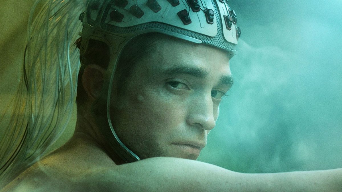 5 Reasons Why an Arnold Schwarzenegger Cult Classic Outplayed ‘Mickey 17’?