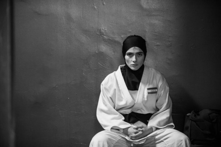 Tatami (2025) Movie Review: Zar Amir Ebrahimi’s Political Sports Drama Bristles with Fury