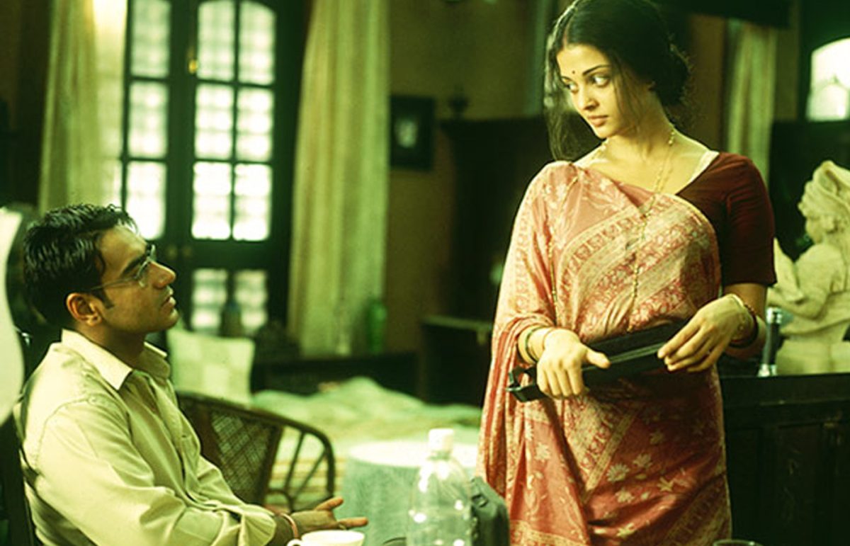 Raincoat (2004) by Rituparno Ghosh | 7 Indian Films Adapted from Short Stories that Every Cinephile Should Watch