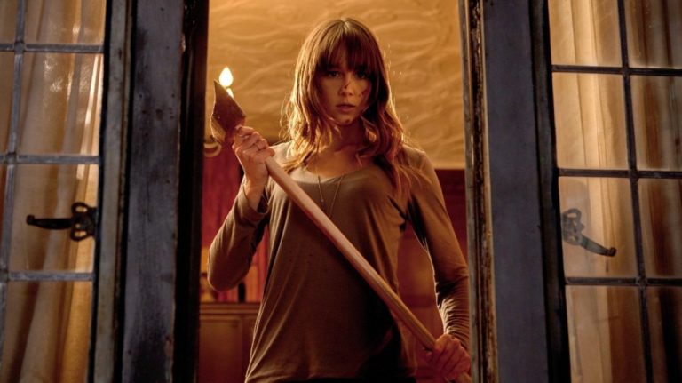 You’re Next (2011) Movie Ending Explained & Themes Analyzed: Who are the Assassins?
