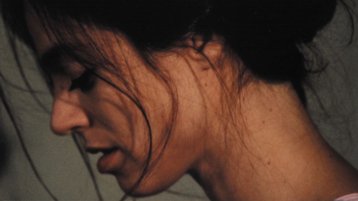 Best Italian movies - At the First Breath of Wind