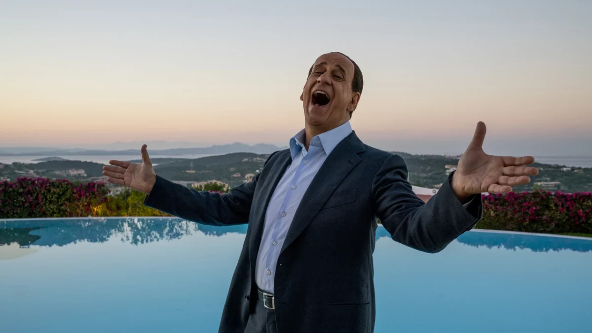Loro (2018) | 10 Best Paolo Sorrentino Movies (Including “La Grazia”), Ranked