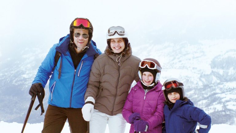 Force Majeure (2014) Movie Review: The Avalanche that Breaks Masculine Facades 