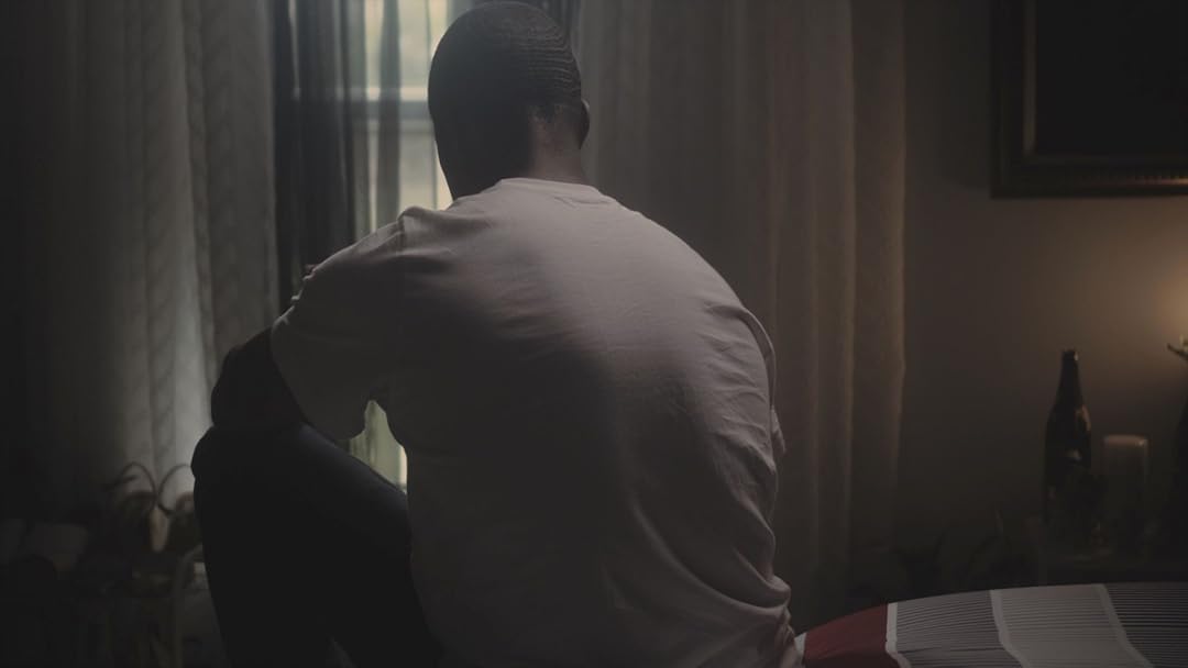 A still from No Pictures with My Father (2025).