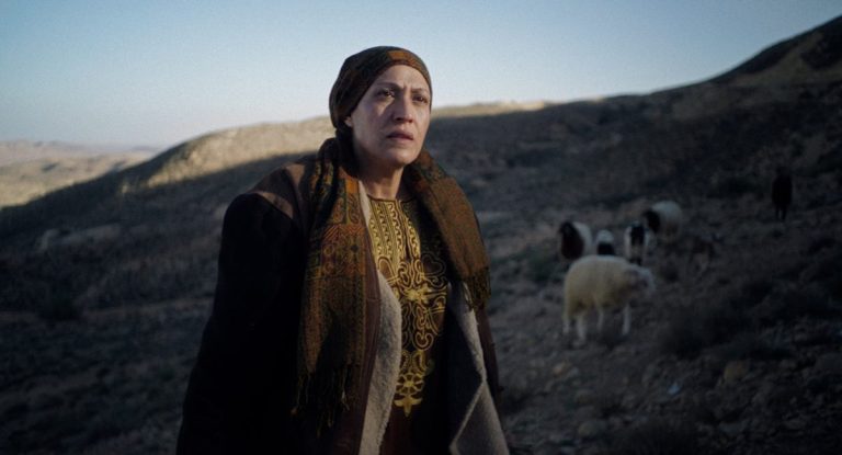 Walud (2025) Short Film Review: Daood Alabdulla and Louise Zenker’s Attempt to Reify the Female Agency