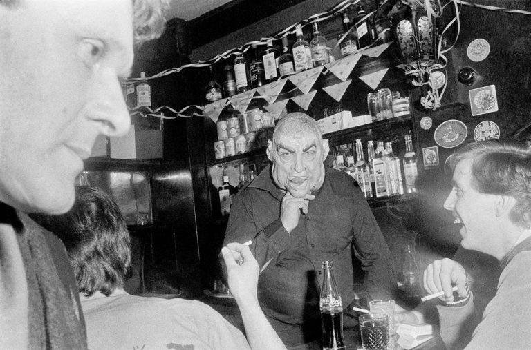 I’m Not Everything I Want to Be (2024) Documentary Review: A Photographer’s Eternal but Painful Quest for Self-discovery and Belonging