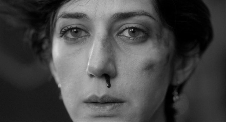 Two People Exchanging Saliva (2025) Short Film Review: A Ravishing Romance Drama that Explores Pain, Pleasure, and Intimacy