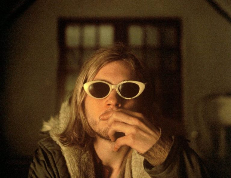 Last Days (2005) Movie Review: Cinema as a Diary of Disappearance, Despair, and Silent Withdrawal