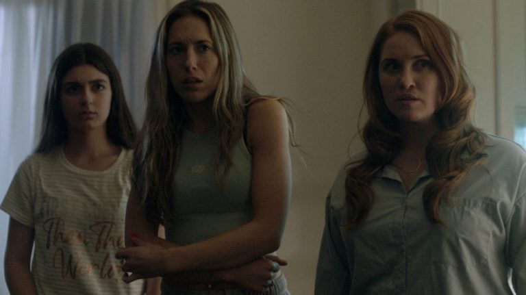 Stalkers (2025) Movie Review: A middling but surprisingly engaging thriller about the insecurities people carry within